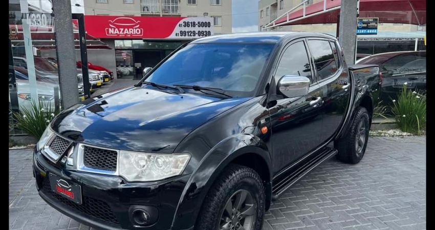 MITSUBISHI L200 TRITON 3.2 AUT 4x4.