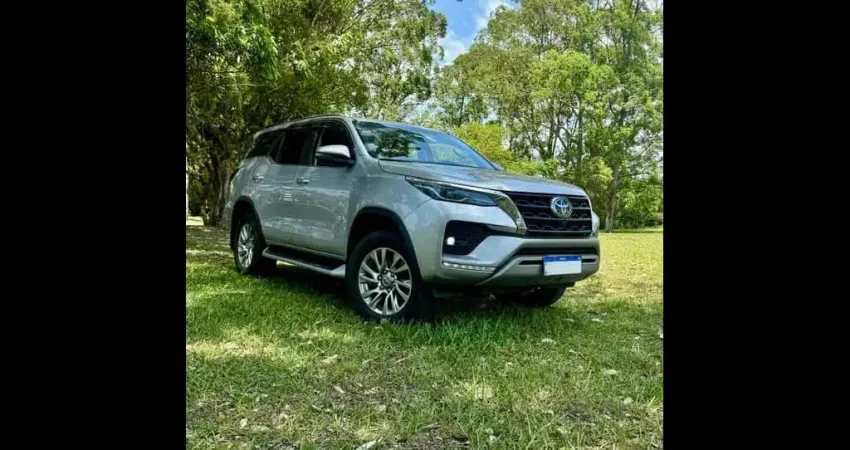 Hilux SW4 SRX 4x4 2.8 TDI 16V Dies. Aut.