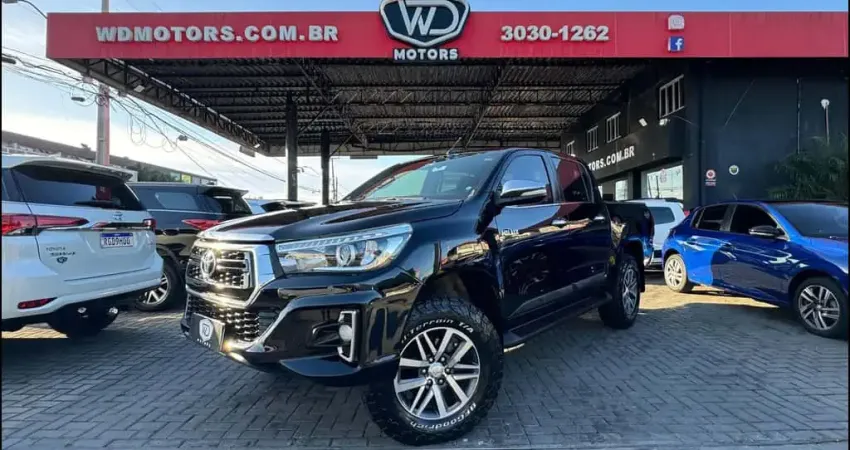 TOYOTA HILUX CD SRX 4X4 2.8 TDI 16V DIESEL AUT 2017