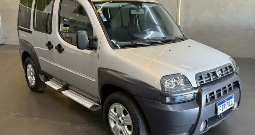 Doblo Adventure 1.8 6 Lugares - Gasolina - 2004