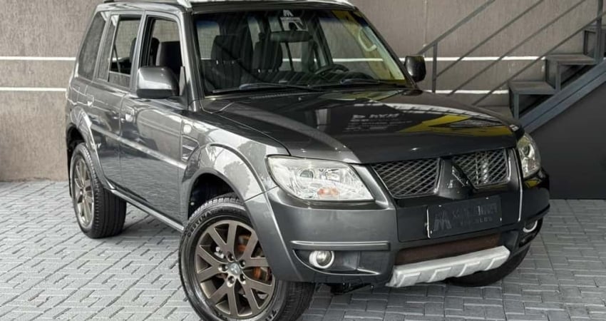 MITSUBISHI PAJERO TR4 2012
