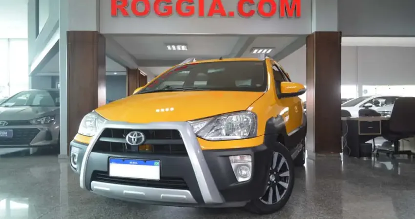 TOYOTA ETIOS CROSS 1.5 Flex 16V 5p Mec.