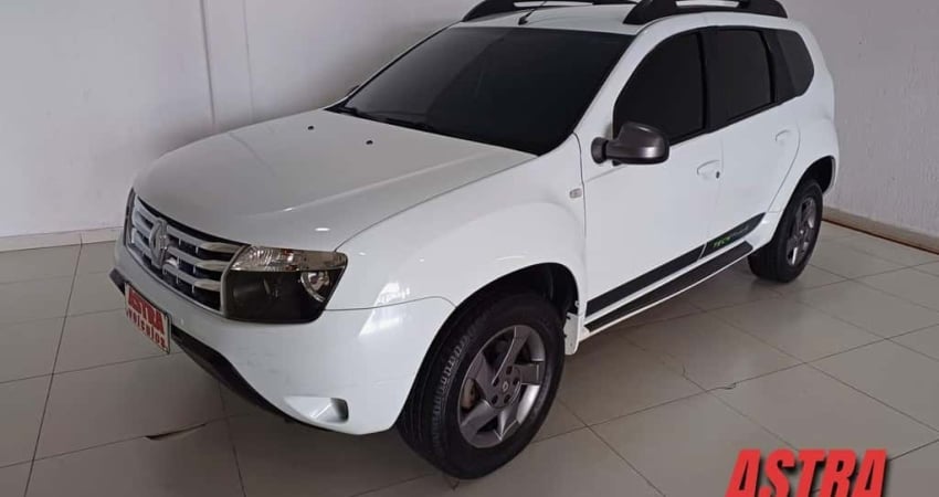 RENAULT DUSTER 2.0 DYNAMIC 4X2 AUT. 2015