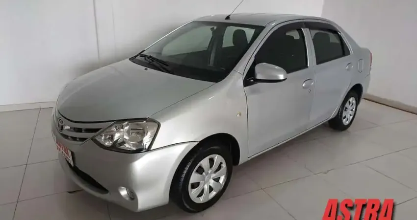 TOYOTA ETIOS 1.5 X SEDAN 16V FLEX 4P MANUAL 2015