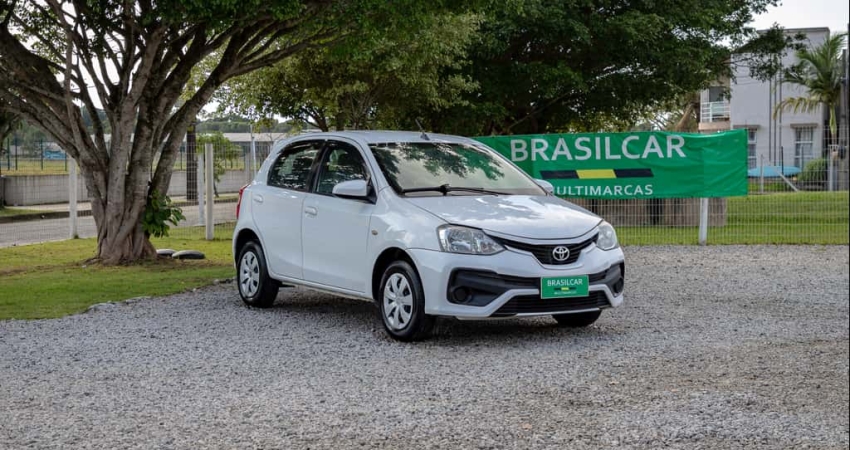 Toyota ETIOS XS 1.5 Flex 16V 5p Mec.