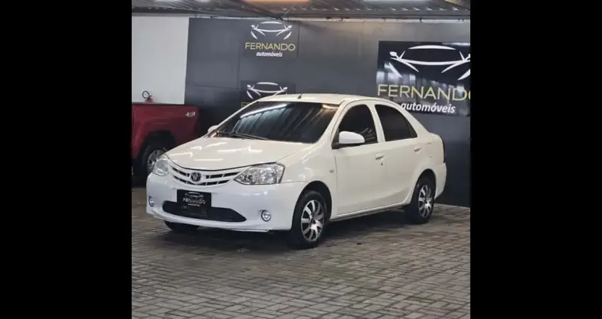 Toyota ETIOS X Sedan 1.5 Flex 16V 4p Mec. 2014 Flex