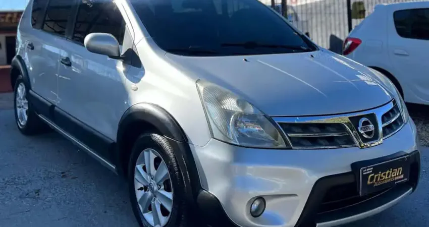 NISSAN LIVINA SL X-GEAR 1.8 16V 2012