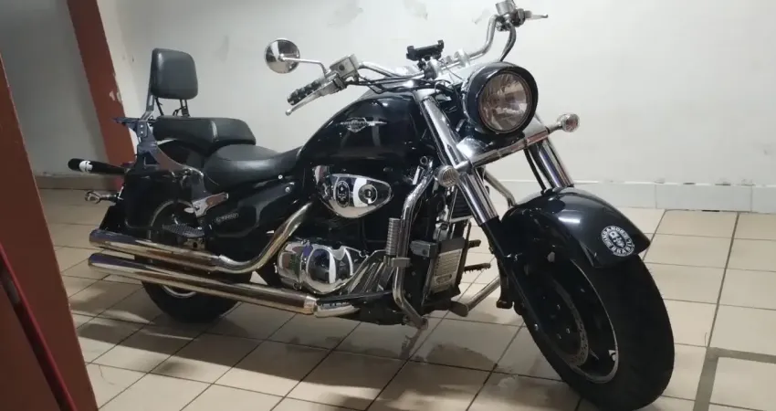 Suzuki Boulevard C1500 2009 R$39.900,00  Aceito troca  Faço financiamento  Revisada  Pneus bons Doc 