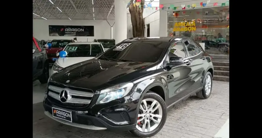 Mercedes Benz GLA 200 Style 1.6 16v Turbo Flex Automático
