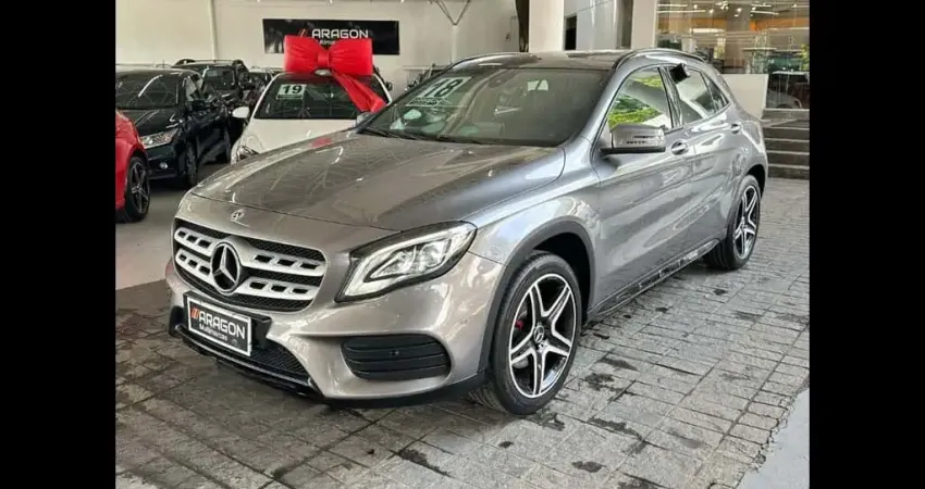 Mercedes Benz GLA 250 Sport 2.0 16v Turbo 211cv