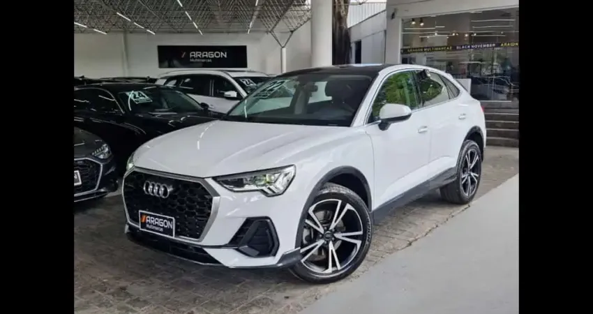 Audi Q3 Sportback Performance Black 2.0 