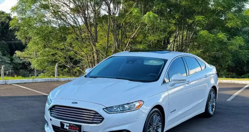 USION 2.0 TITANIUM HÍBRIDO 2016 R$ 89.999,00 Á VISTA