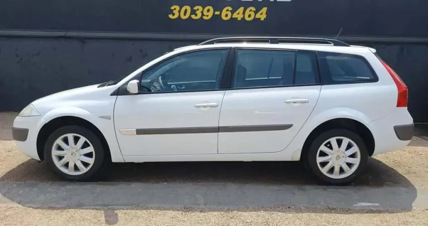 RENAULT MEGANEGT DYN 16 2013