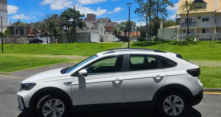 APENAS 23.500KM !!!! Carro muito novo, ainda na Garantia. Sem utilização