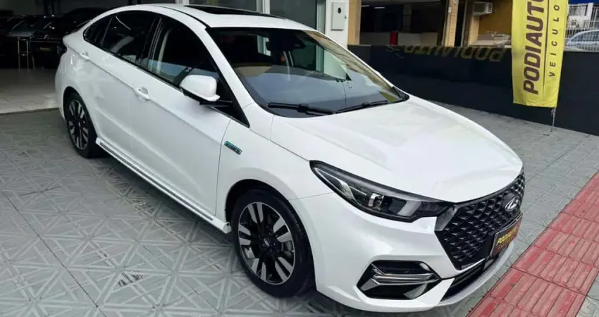 CAOA Chery Arrizo 6 6 PROH ( HIBRIDO ) 23 MIL KM COM TETO SOLAR - Branca - 2022/2023