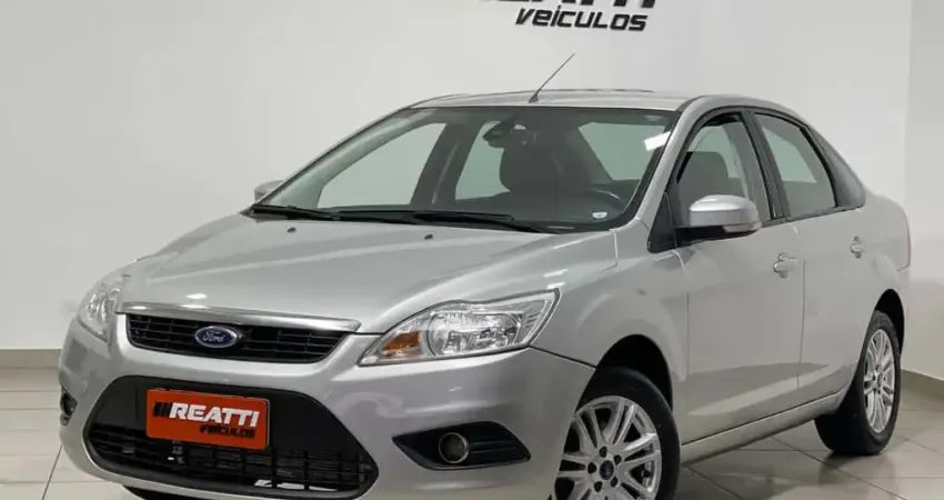 FORD FOCUS SEDAN MANUAL FLEX 2012