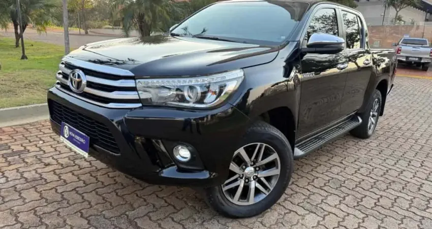 TOYOTA HILUX 2.8 SRX 4X4 CD 16V DIESEL 4P AUTOMÁTICO