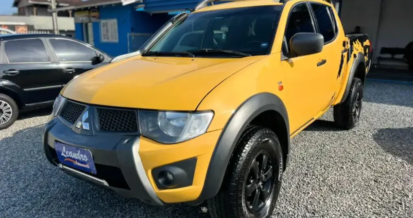 MIT. L200 4X4 SAVANA