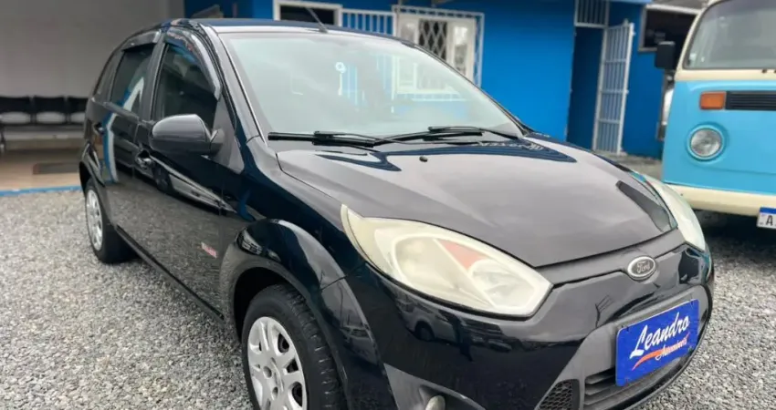 FORD FIESTA 1.6 COMPLETO