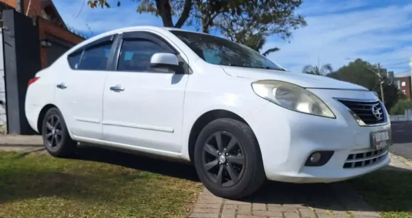 Nissan Versa 2013 1.6 sl 16v flex 4p manual
