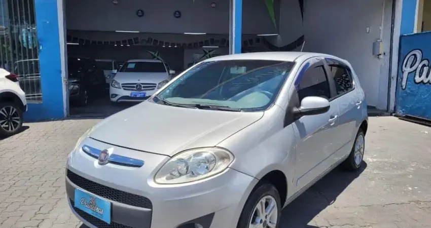 FIAT PALIO ATTRACTIV 1.4 2013
