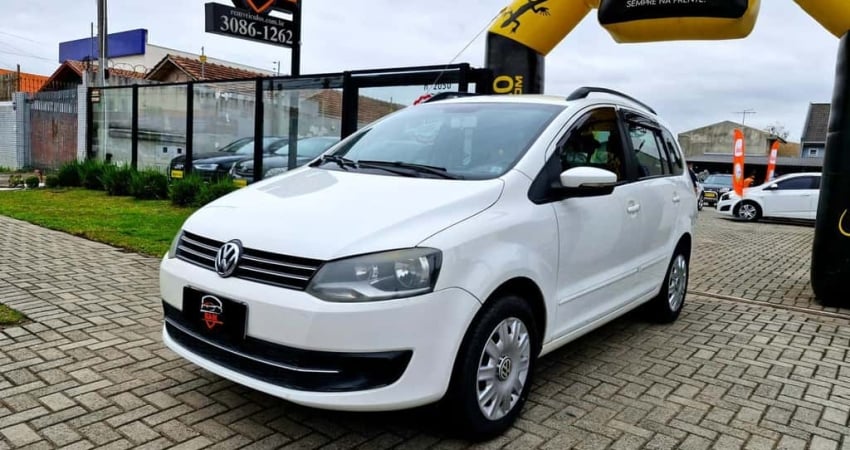 VOLKSWAGEN SPACEFOX TREND GII 2014