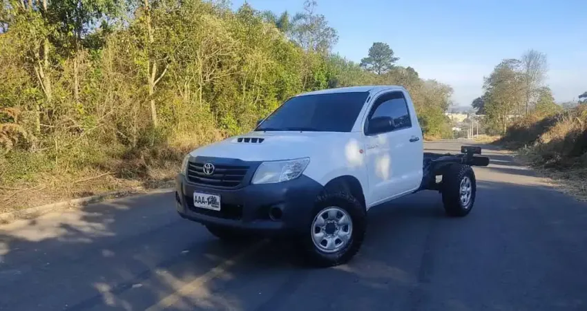 TOYOTA HILUX 2.8 4X4 CS CHASSI 16V TURBO 2015
