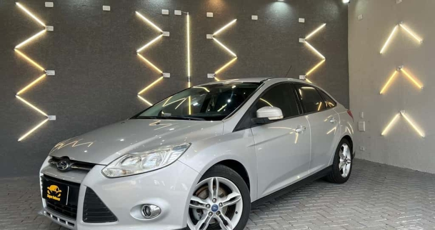FORD FOCUS SE AT 2.0T 2014