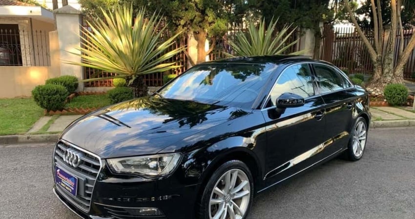 AUDI A3 TURBO180CV COM TETO 2016