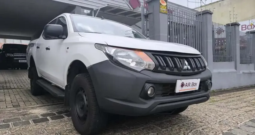 MITSUBISHI L200 TRITON SPO GL 2022 MEC BRANCA