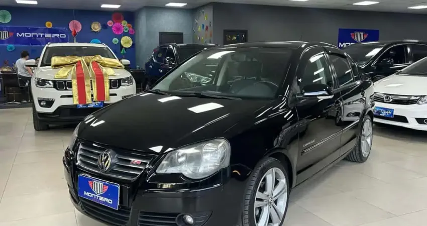 VOLKSWAGEN POLO SEDAN 1.6 COMFOR 2011