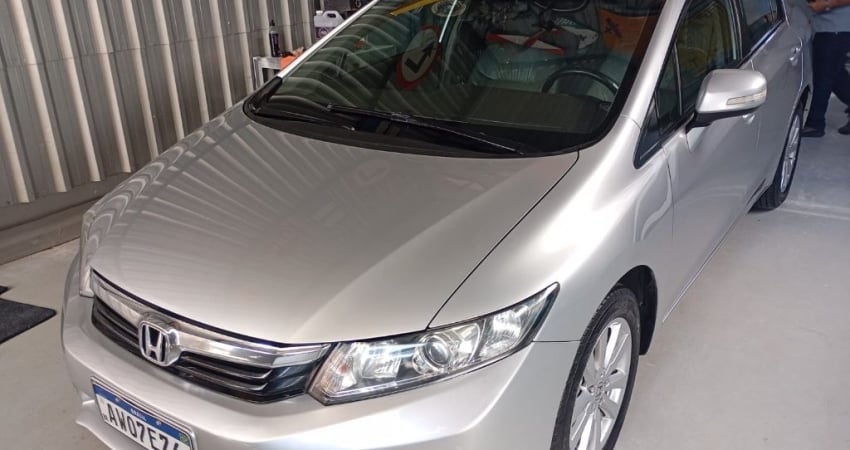 HONDA CIVIC -SEDAN LXR 2.0 FLEXONE 16V 4P