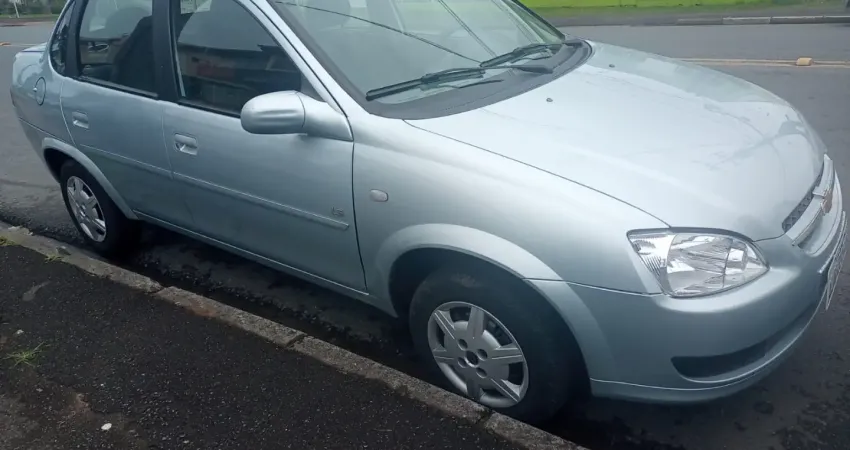 CHEVROLET CLASSIC LS 1.0 VHC  FLEX  COR PRATA, CARRO EM ÓTIMO ESTADO, VALE A PENA CONHECER E EXPERIM