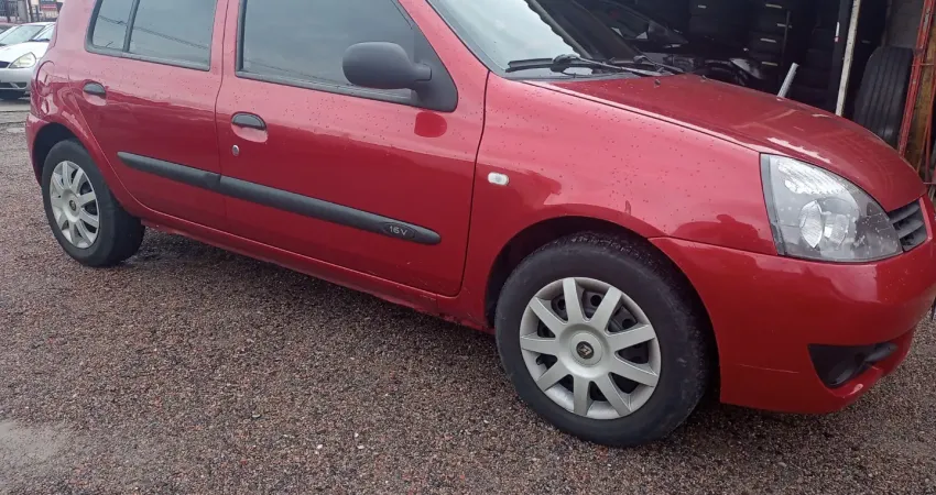 Clio super econômico financiamento até 60 x 