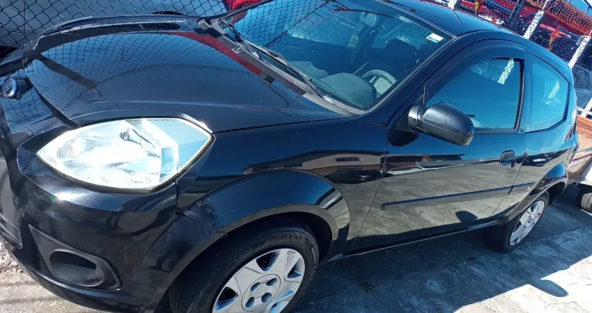 Ka em ótimo estado de conservação troca por moto 