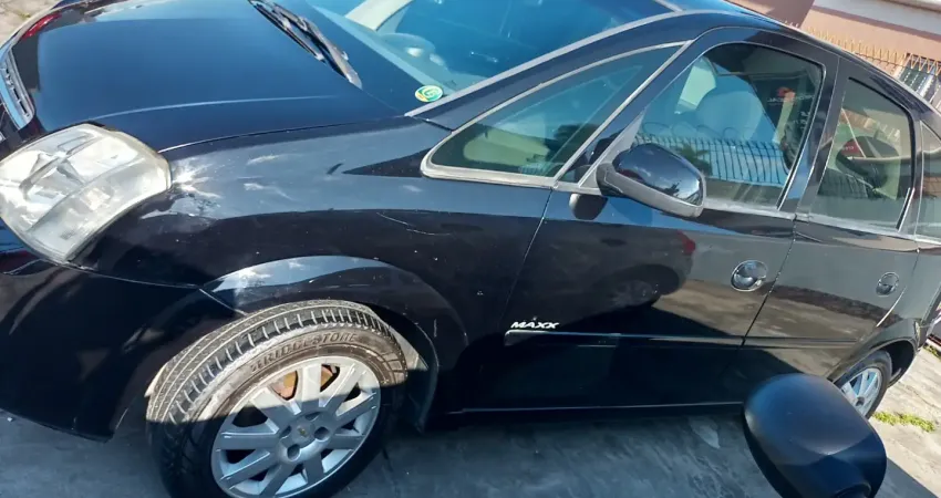 Meriva Maxx super completo 1.4 excelente estado 