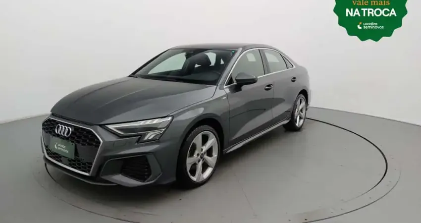 Audi A3 2024 2.0 40 tfsi mhev sedan s line s-tronic