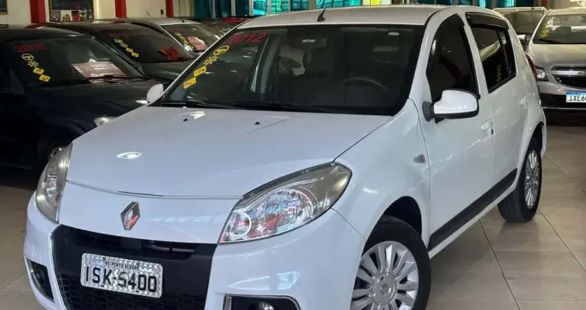 RENAULT SANDERO PR1616VA 2012