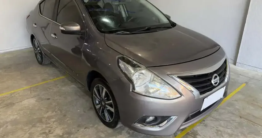 Nissan Versa 2018 1.6 16v flex unique 4p xtronic