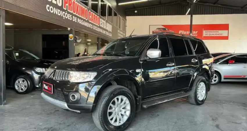 Mitsubishi Pajero dakar 2010 3.2 hpe 4x4 7 lugares 16v turbo intercooler diesel 4p automático