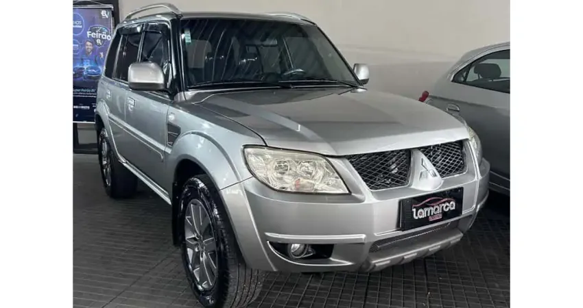 Mitsubishi Pajero tr4 2013 2.0 4x2 16v 140cv flex 4p manual