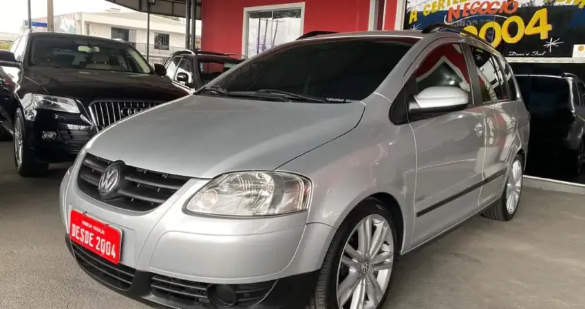 VOLKSWAGEN SPACEFOX 2009