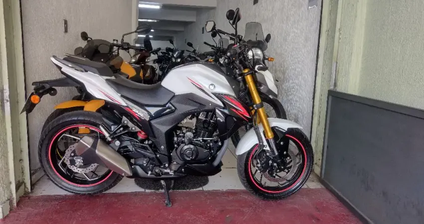 SUZUKI HAOJUE DR 160 CBS EM OTIMO ESTADO E COM GARANTIA TOTAL