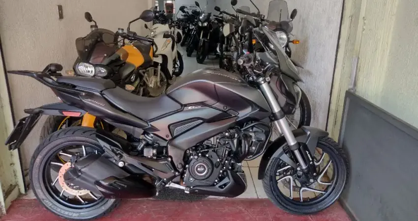 BAJAJ DOMINAR 400 ABS IMPECAVEL COM APENAS 9.800KM