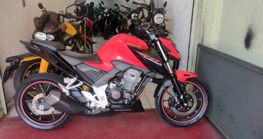 HONDA CB 300F TWISTER ABS FLEX IMPECAVEL COM 11.000KM