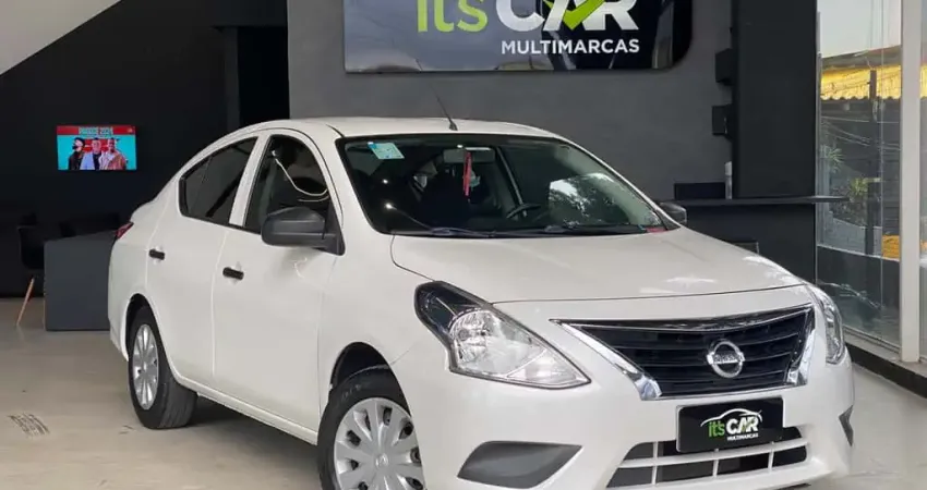 NISSAN VERSA 2021