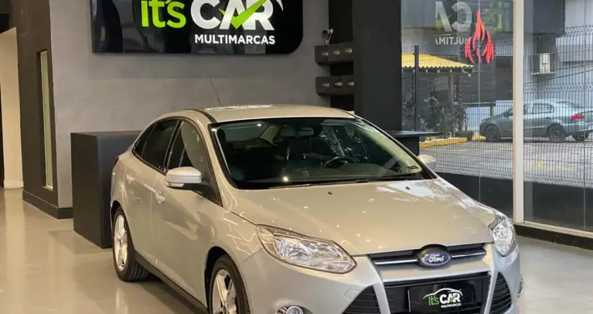 FORD FOCUS SE AT 2.0 SB 2015