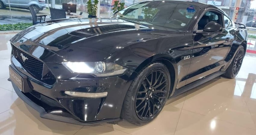 FORD MUSTANG GT Premium 5.0 V8