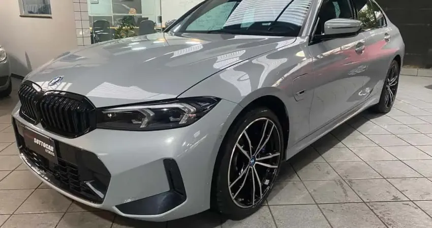 BMW 330E 2023