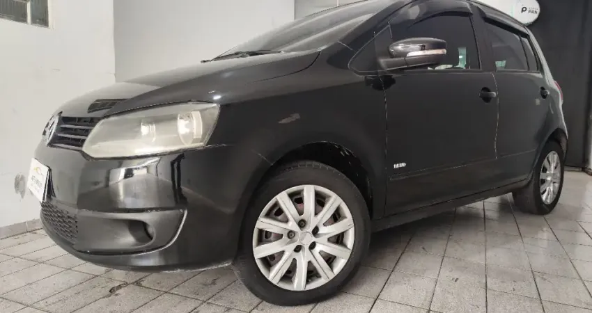 Volkswagen Fox 1.0 2014 Completo